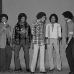 03-02-1979 Jackson 5, Michael, Jermaine, Marlon, Jackie and Tito Jackson at studio in Amsterdam, The Netherlands.

[keywords]Black & White Image, Posed, Full Length[/keywords]